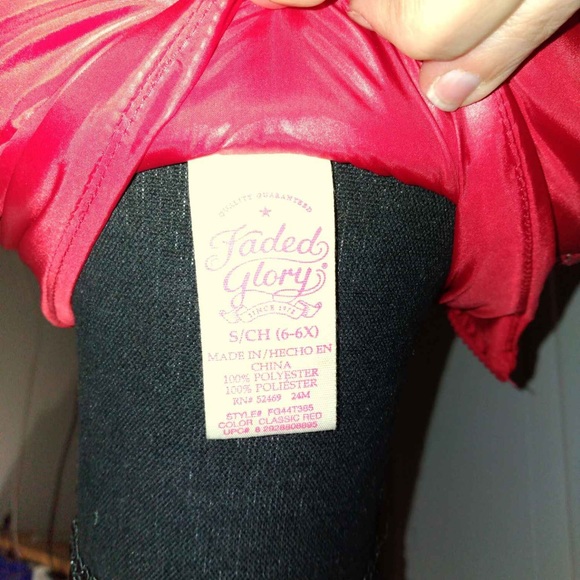 Faded Glory size Small puffy vest - Picture 2 of 4